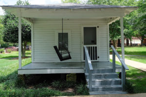 Elvis-Childhood-home,-Tupelo